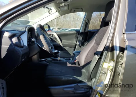 2015 Toyota Rav4 Le from USA, damaged, VIN 2T3ZFREV9FW145847